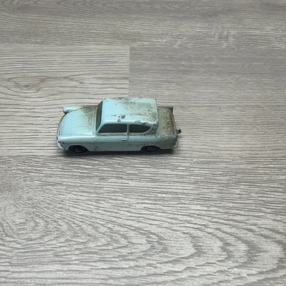 Vintage Lesney Matchbox #7 Ford Angli Made In England 1961 VTG